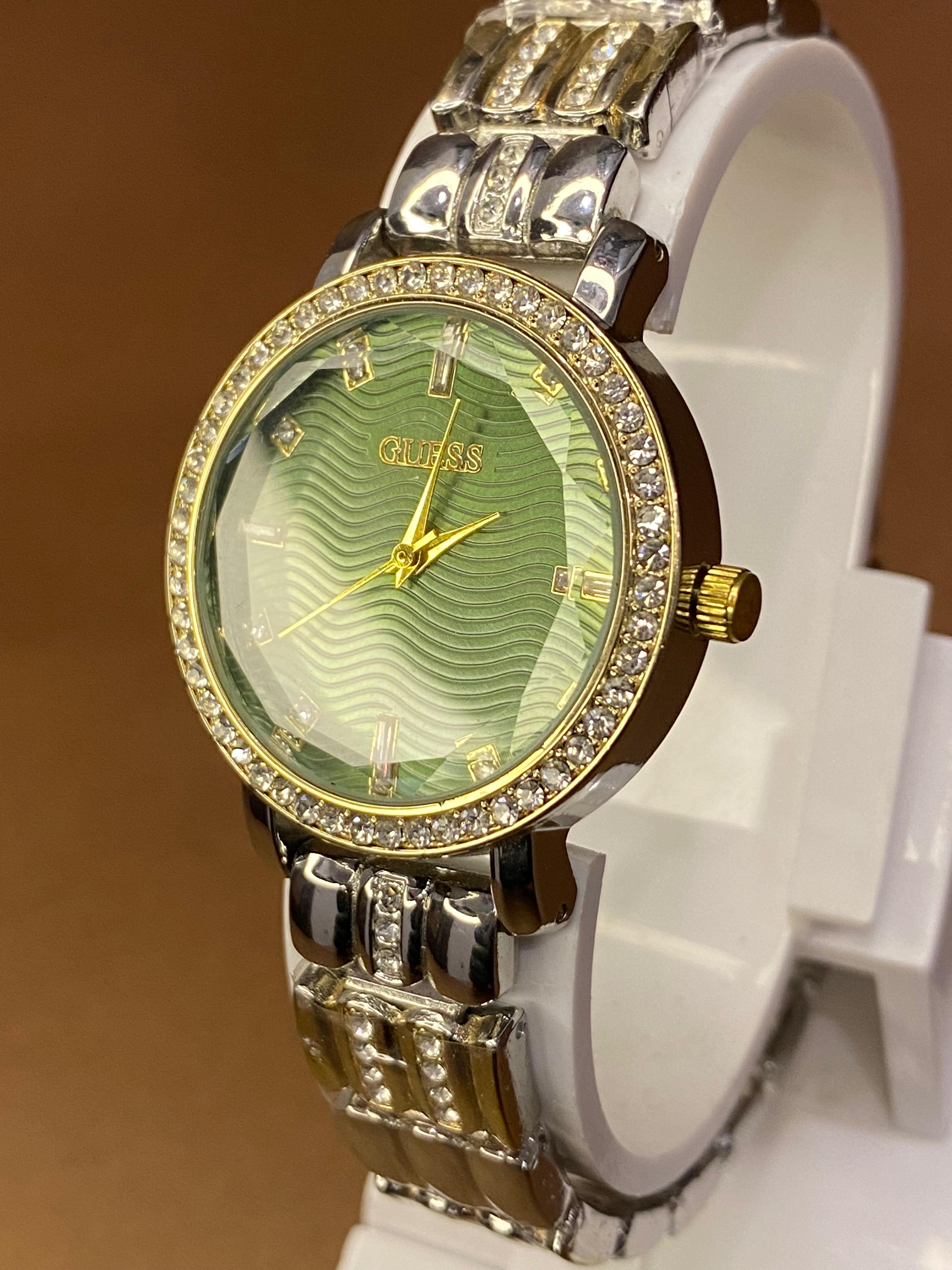 GUESS LADIES WATCH