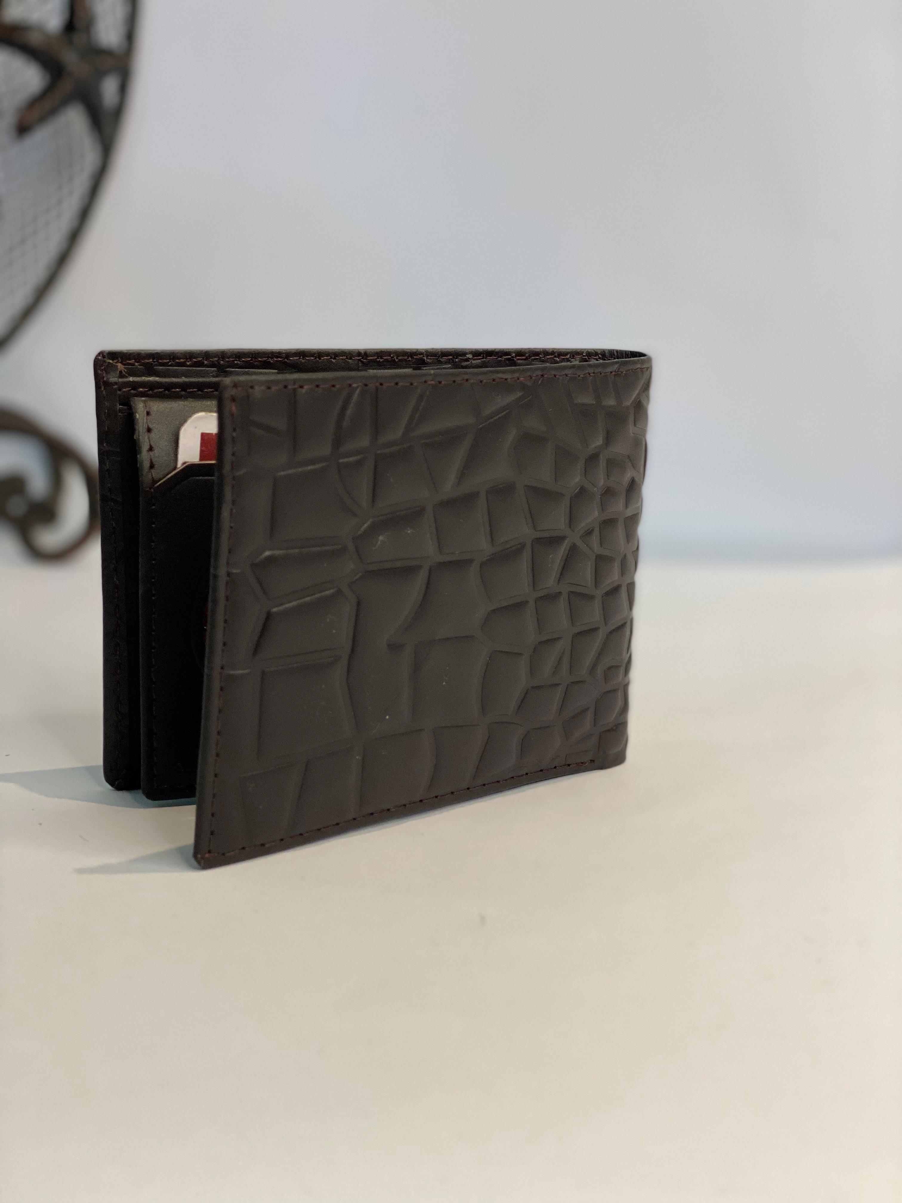 CROCODILE STYLE LEATHER WALLET