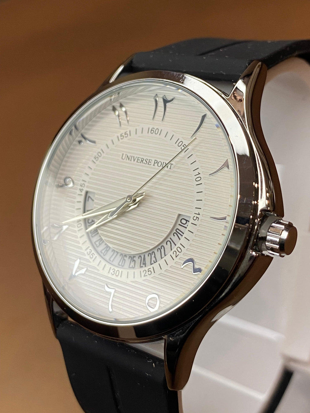 UNIVERSE POINT SILICON STRAP WITH MAGNETIC LOCK