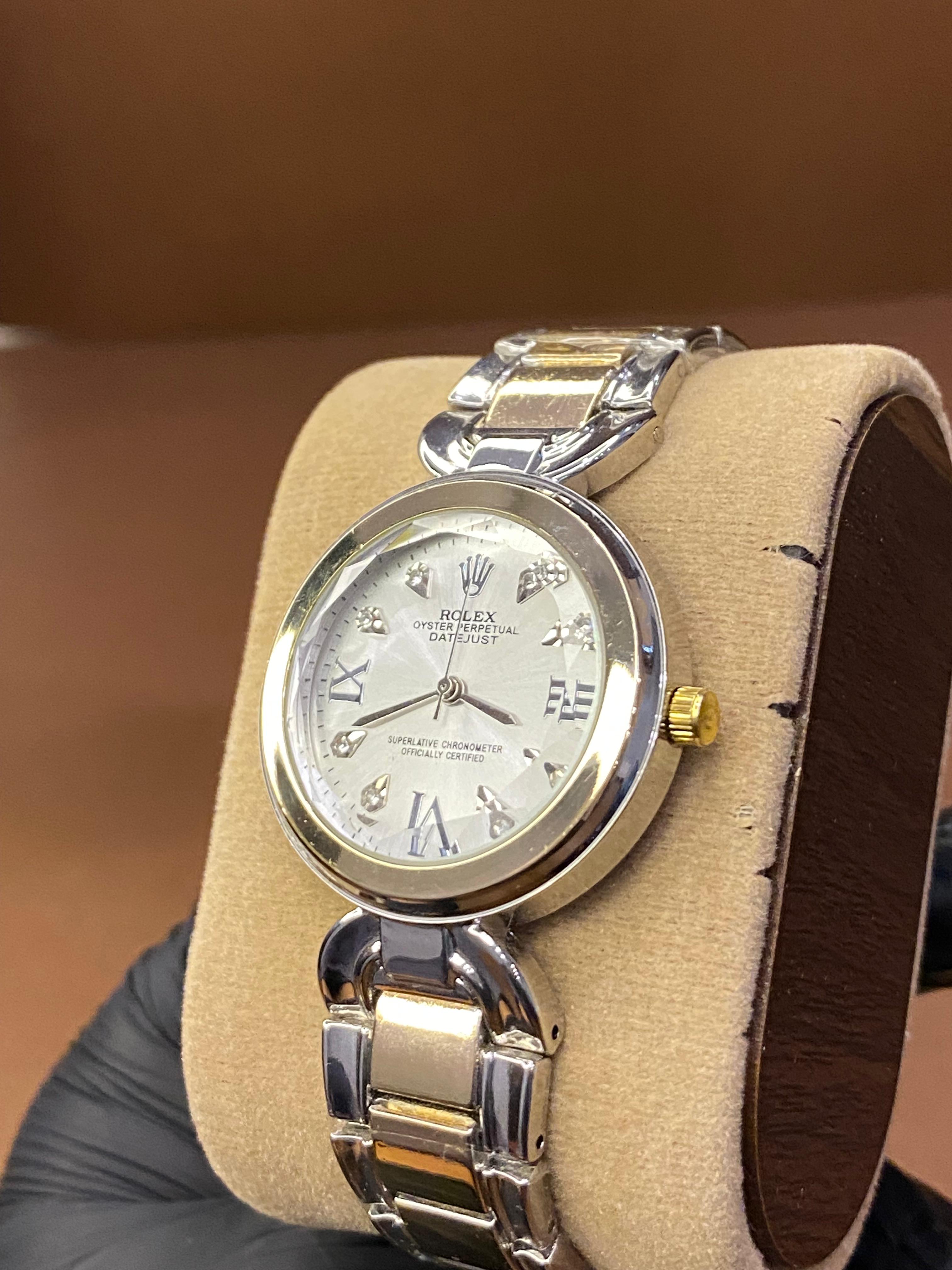 ROLEX ROUND DIAL